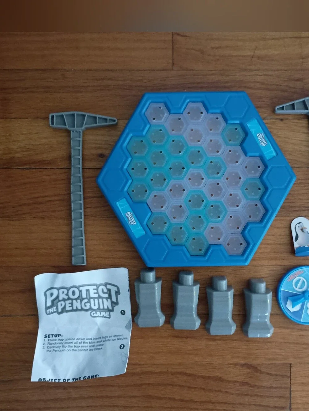 3/$10 🌟 Protect the Penguin Kids Board Game